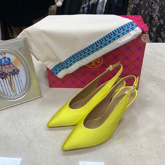 HOST PIC TORY BURCH SATIN SLINGBACK PUMP ACIDIC YELLOW WHITE PATENT HEEL SIZE 8 - Picture 7 of 15